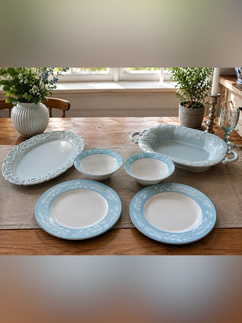 Blue White Vintage Style Dinnerware Set 2 Plates 2 Bowls 2 Serving Platters